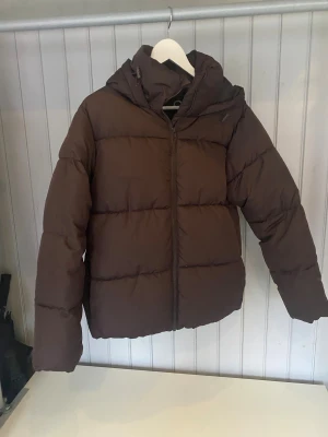 Vinterjacka från Cubus  - Vinterjacka från Cubus i storlek S använd fåtal gånger 