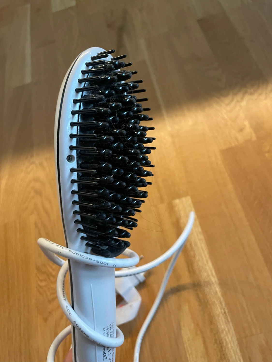 Heat Crush Hair Straightener Brush - 1