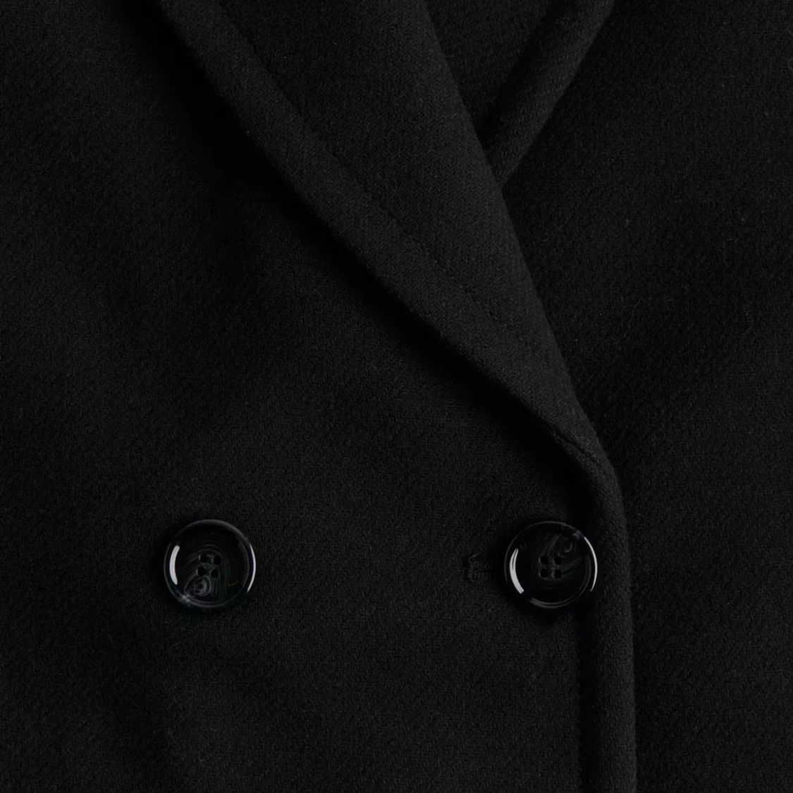 Svart lång kappa med knappar - 4