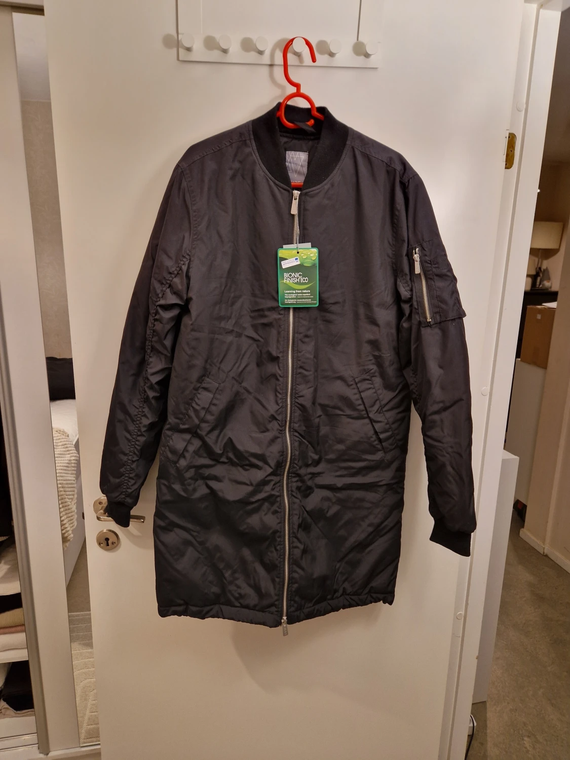 Oanvänd Höstjacka storlek S