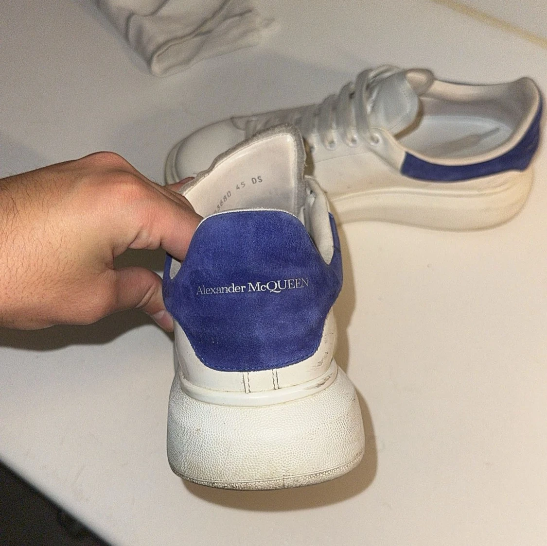 Alexander Mqueens  - 3
