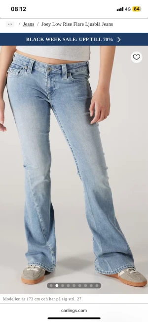 True Religion ljusblå bootcut jeans - Storleken är 24/32.