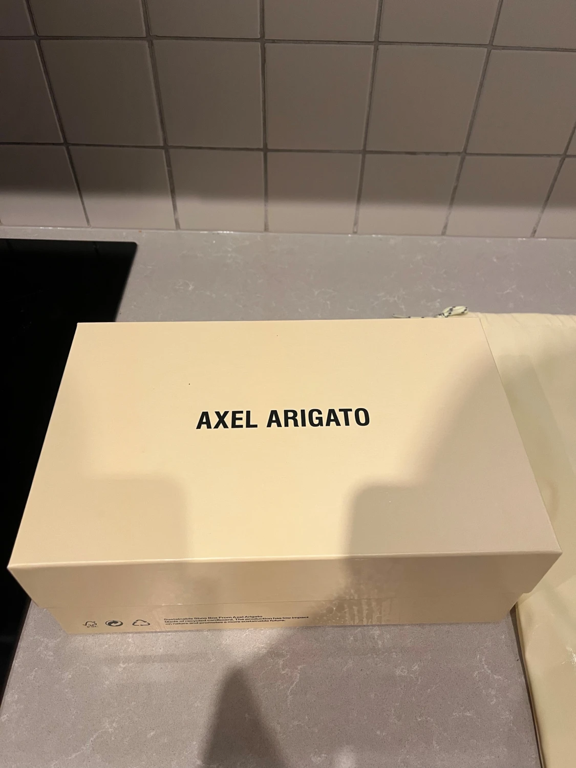 Svarta sneakers från Axel Arigato - 3