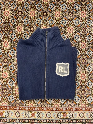 Ralph Lauren zip tröja  - Ralph Lauren zip tröja i storlek M i bra skick 