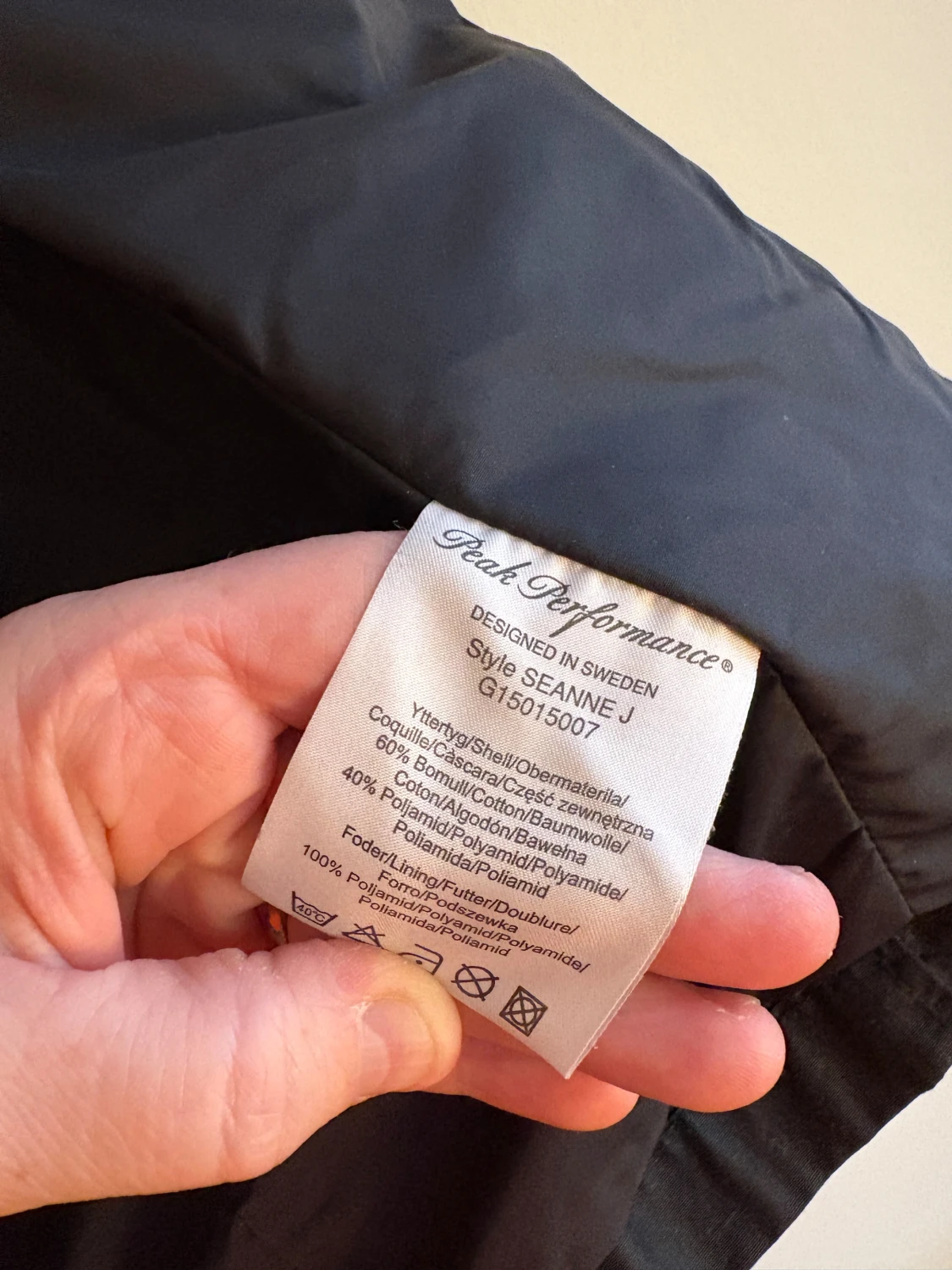 Svart vindjacka Peak Performance S - 3