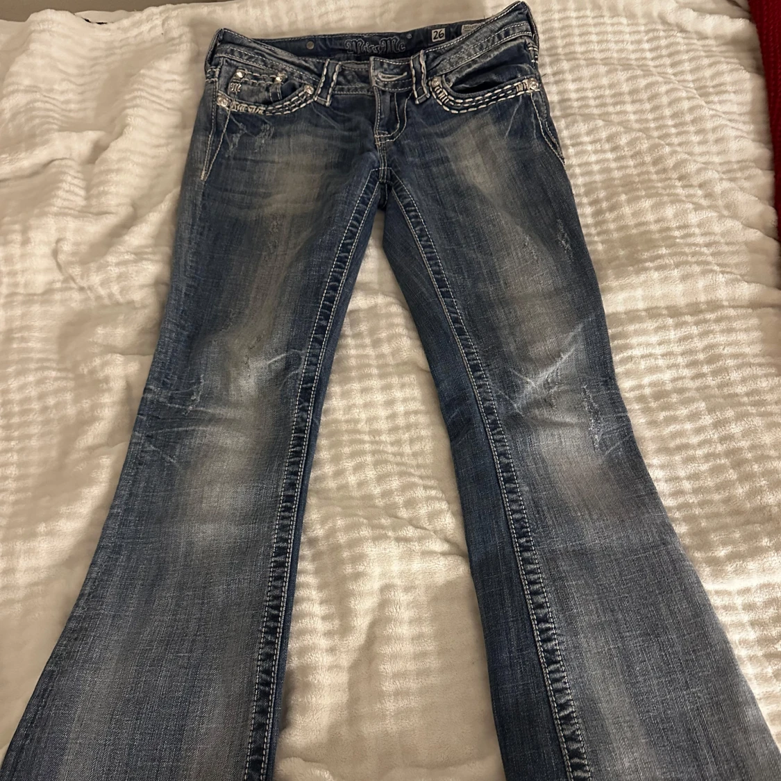 Miss Me blå bootcut jeans med detaljer - 2