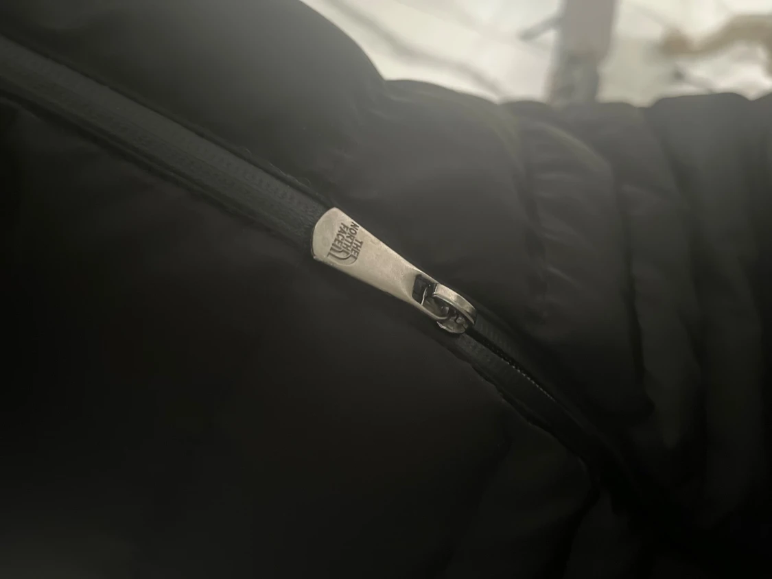 Svart dunväst från The North Face - 4