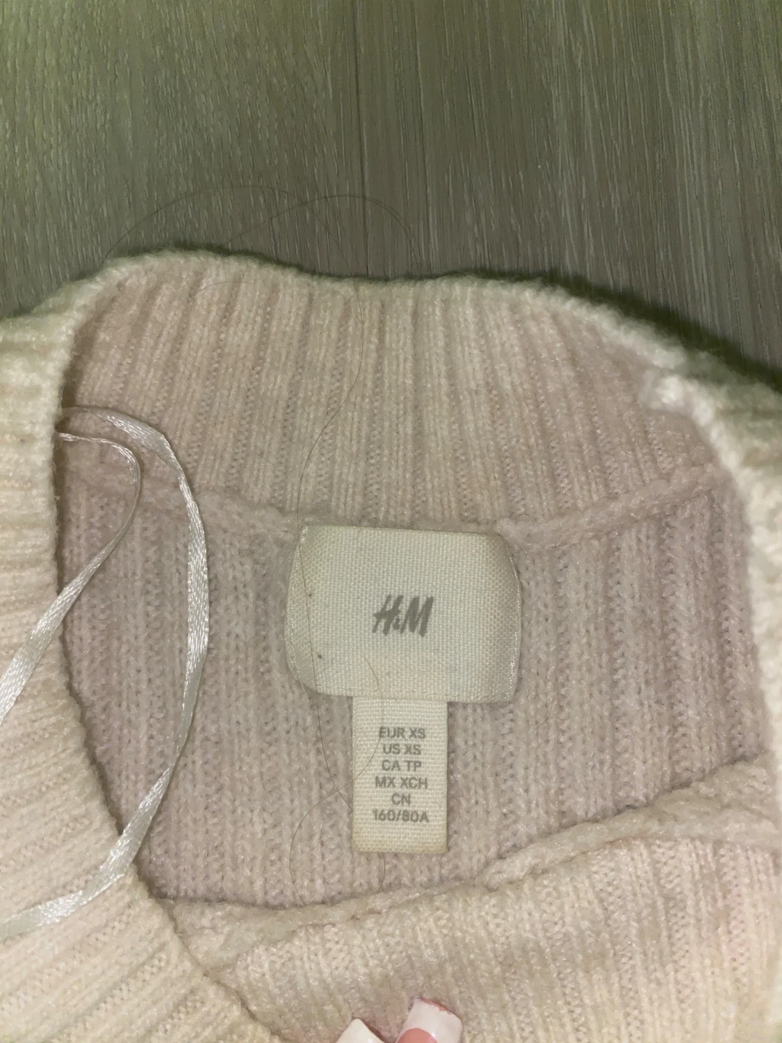 Randig stickad tröja från H&M XS - 1
