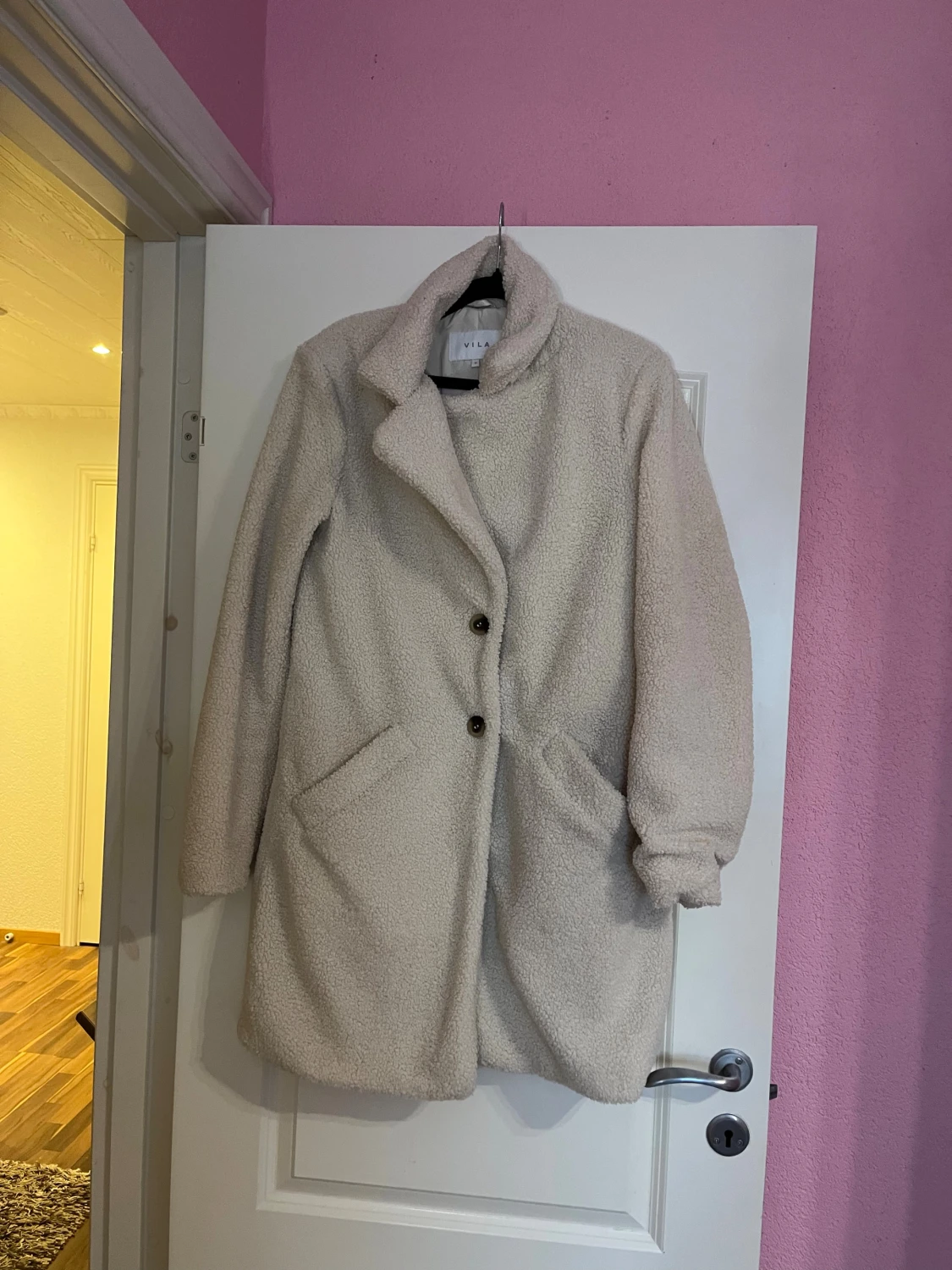 Vit teddyrock från VILA - 4