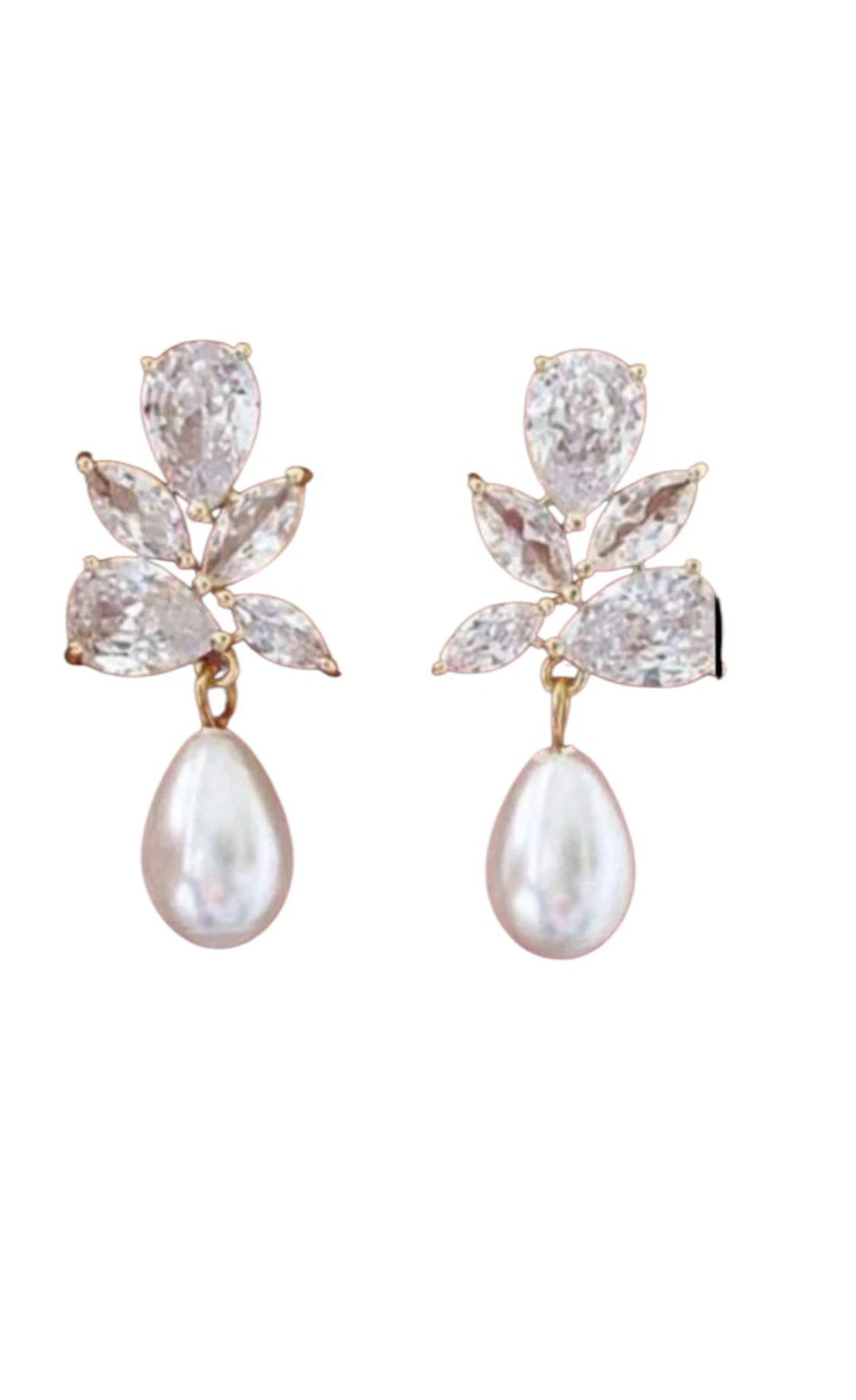 Glittriga örhängen med pärlor