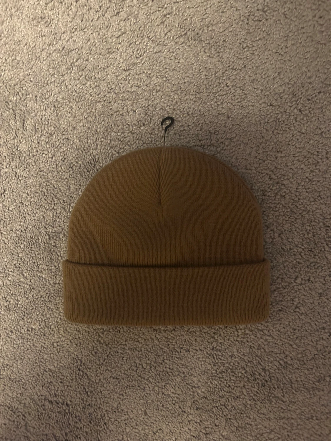 Aldrig använd brun Carhartt mössa med uppvik - 1