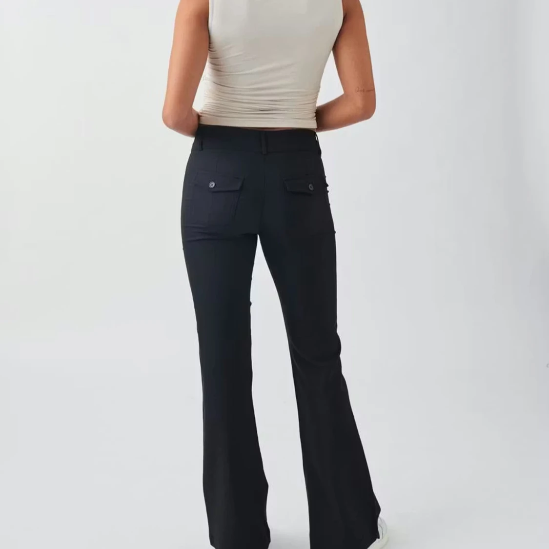 Ginatricot - y2k bootcut trousers - 1