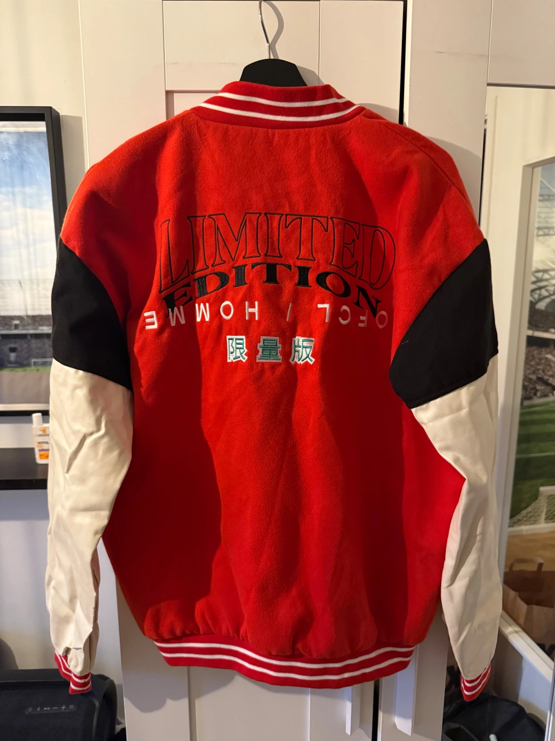 Röd bomberjacka MAN Limited Edition - 1