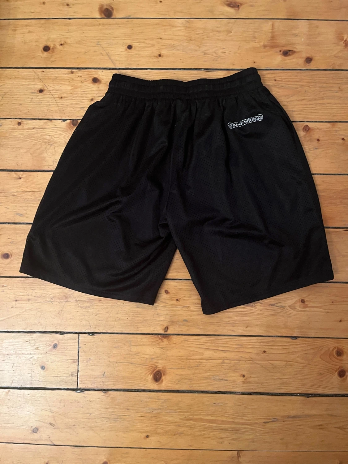 Svarta mesh shorts från Chrome Hearts - 1