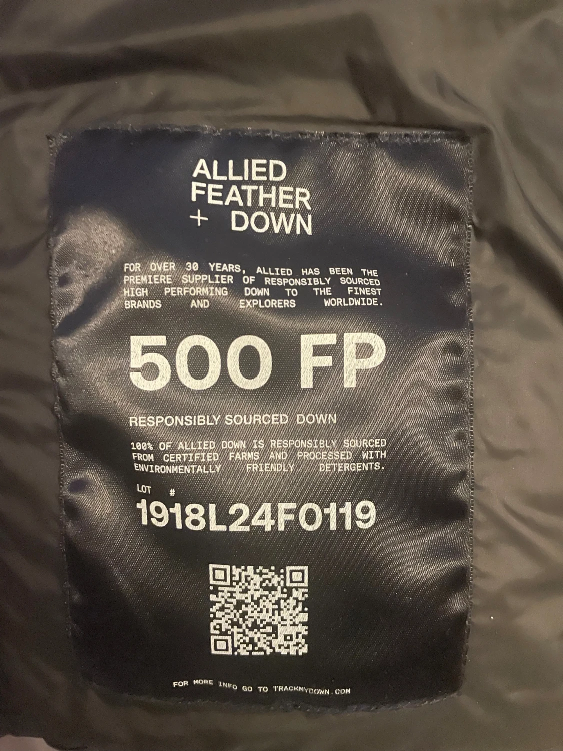 Svart dunjacka Sail Racing - 2