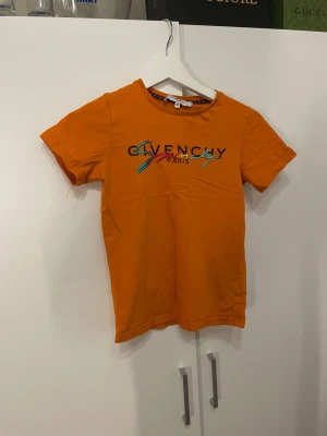 GIVENCHY - Storlek 10 (barn)