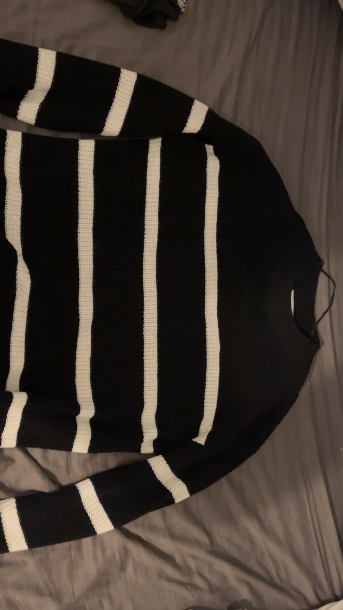 Svartvit randig stickad tröja H&M XS - 2