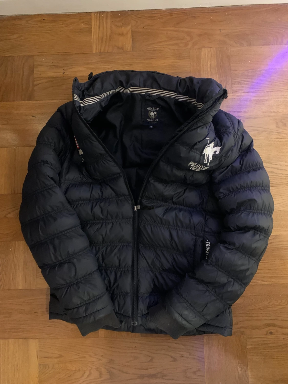 Svart pufferjacka från Vinson Polo Club - 1