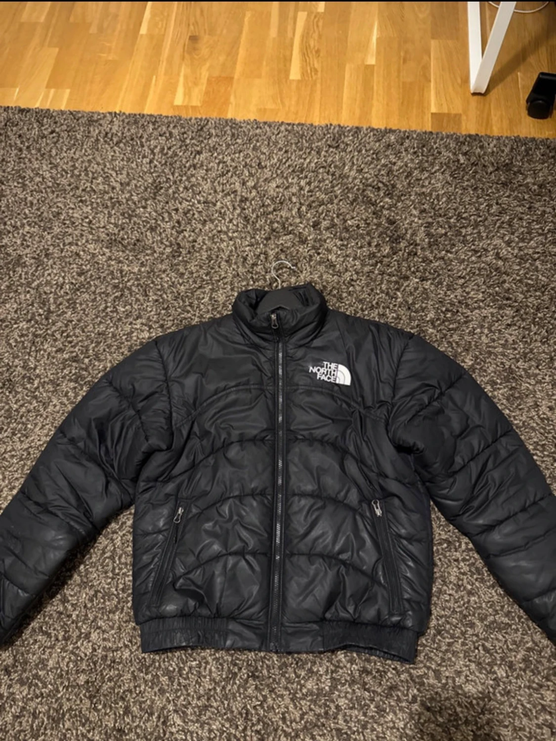 Svart vinterjacka från The North Face