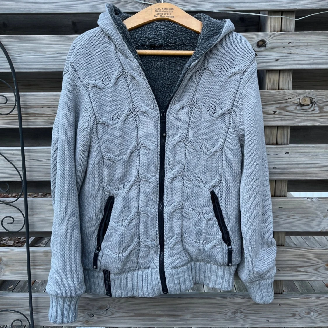 Stickad Cardigan 