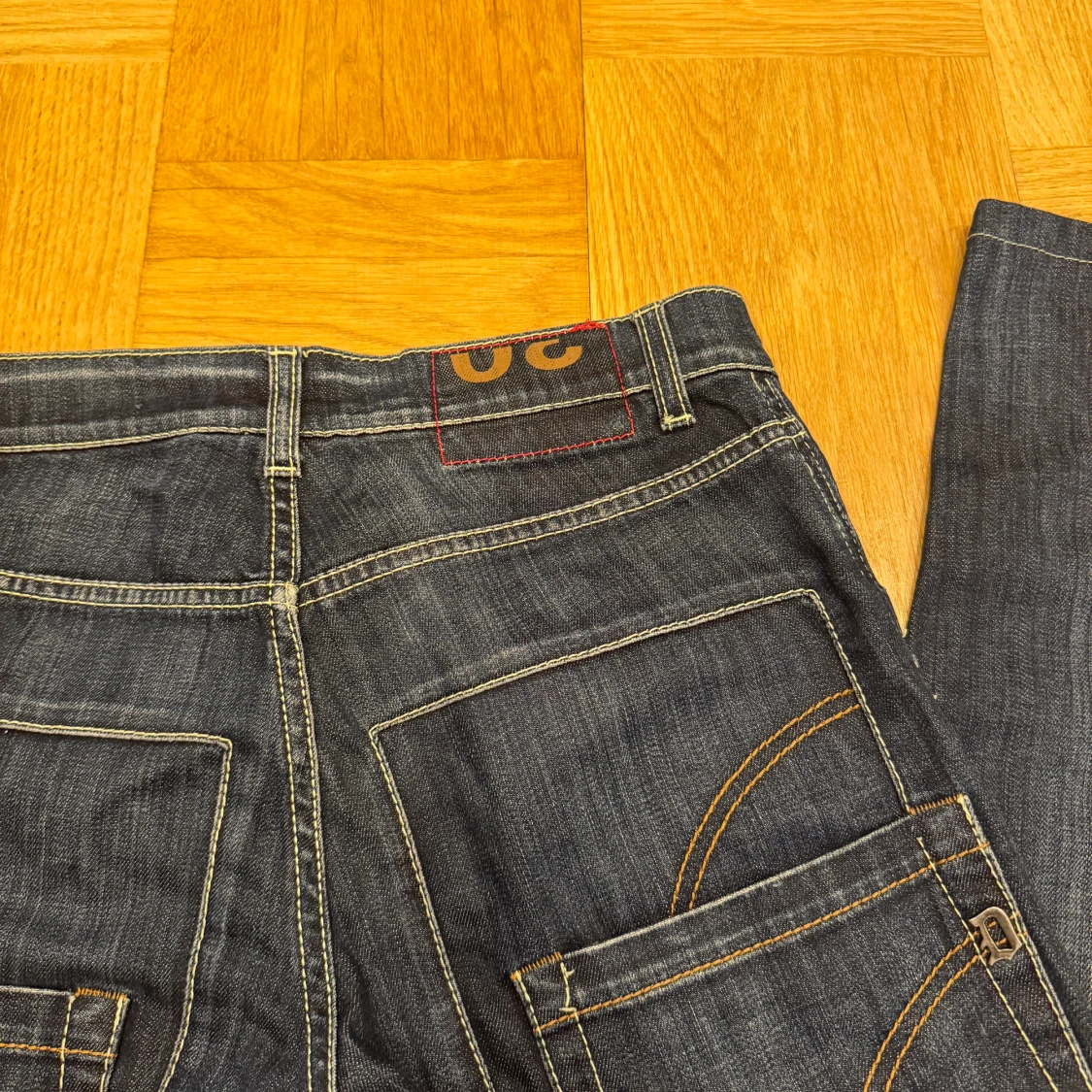 Mörkblå jeans från Dondup - 1