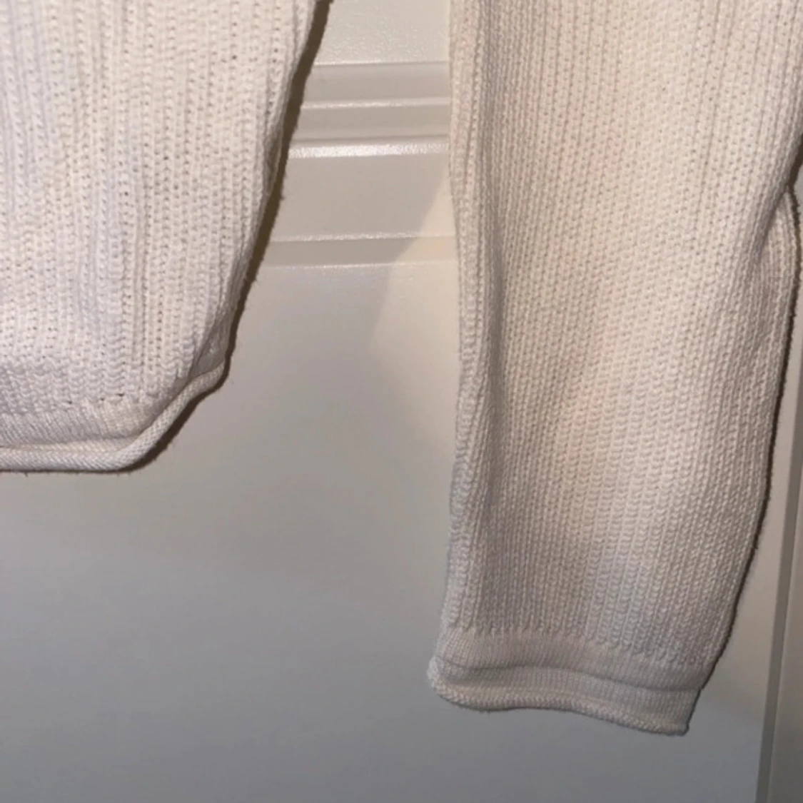 Beige v-ringad stickad tröja Vero Moda - 2