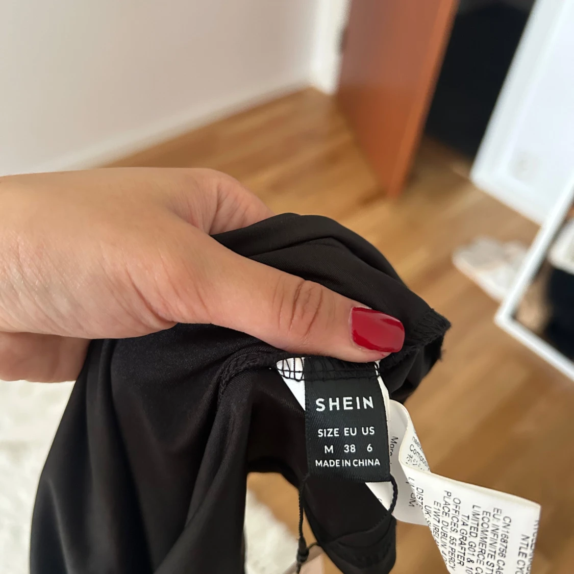 Svart långklänning  - 3