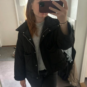 Höstjacka från zara - Jätte fin jacka från zara 