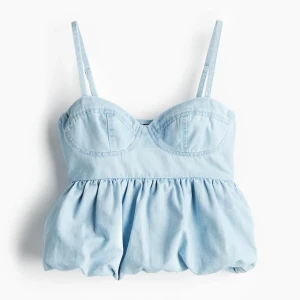Ljusblå jeans ballongtopp - Så så söt ballongtopp från hm🤩💓 endast använd 1 gång 
