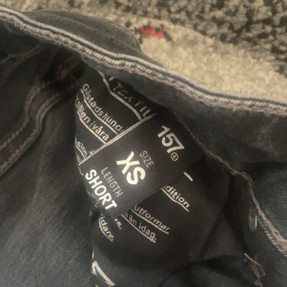 Svarta jeansbyxor XS kort längd - 2