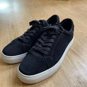 NYA vagabond skor - Nya vagabond skor med kvitto aldrig använt. Har andra skor därför aldrig använt dem. Size 43 i nytt skick och äkta