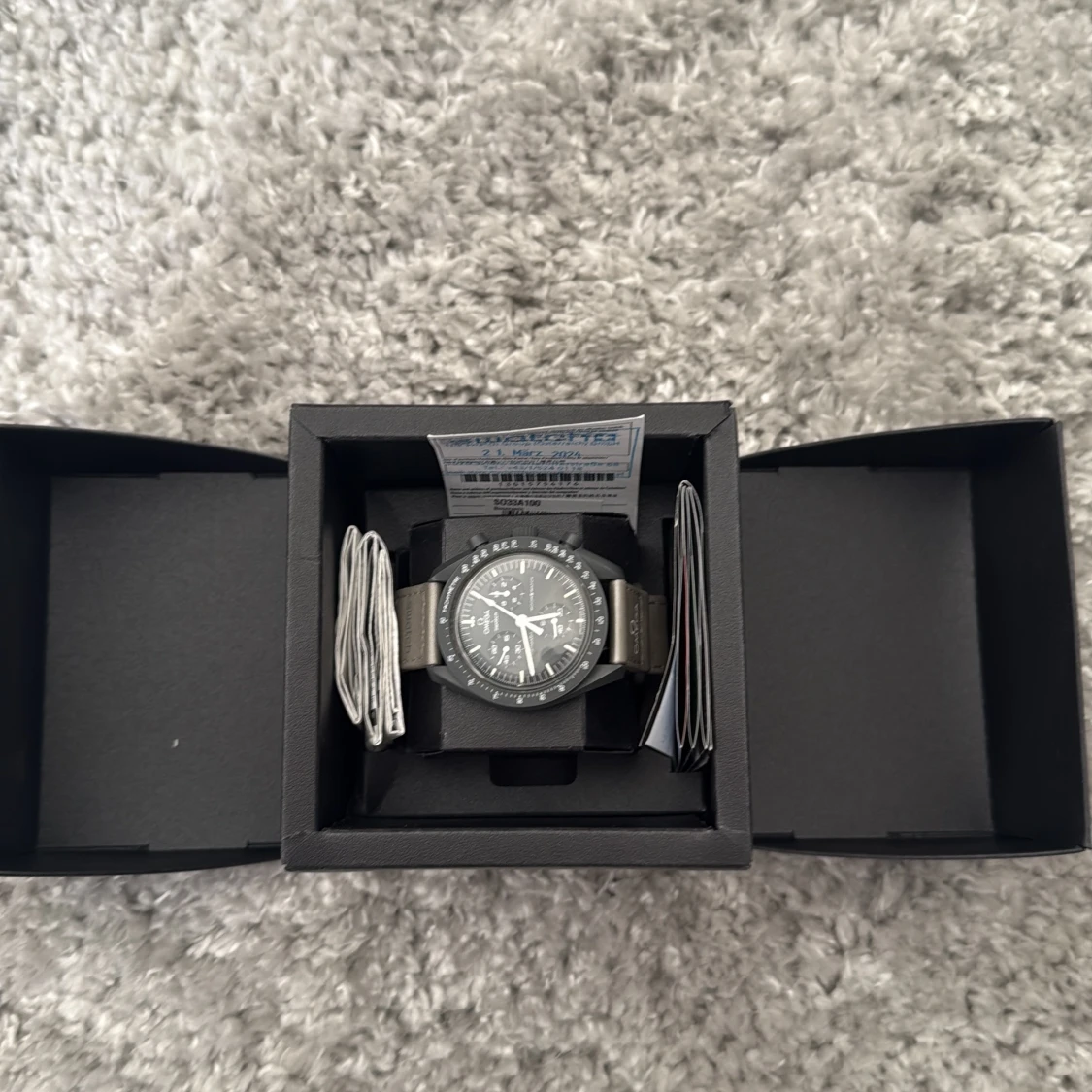 Omega x Swatch MoonSwatch Mercury - 1