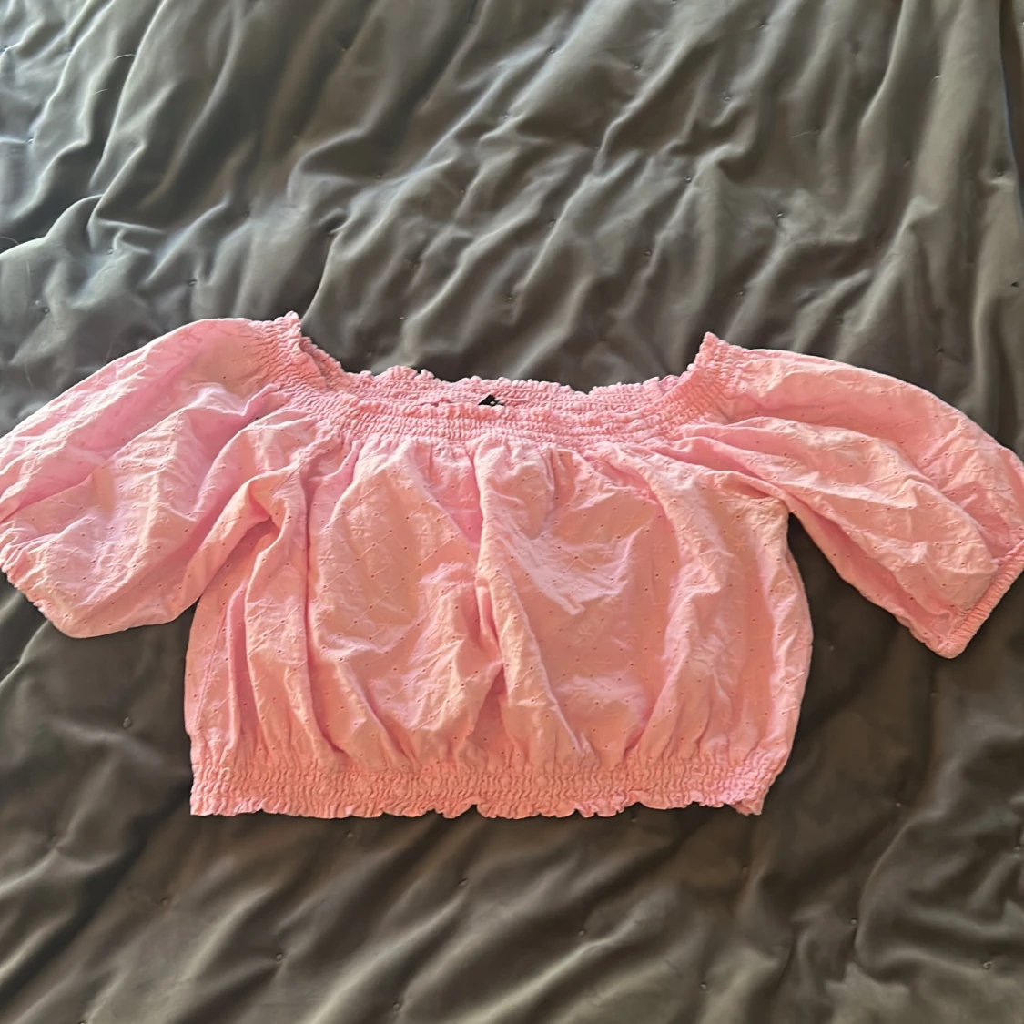 Rosa offshoulder croppad topp - 1