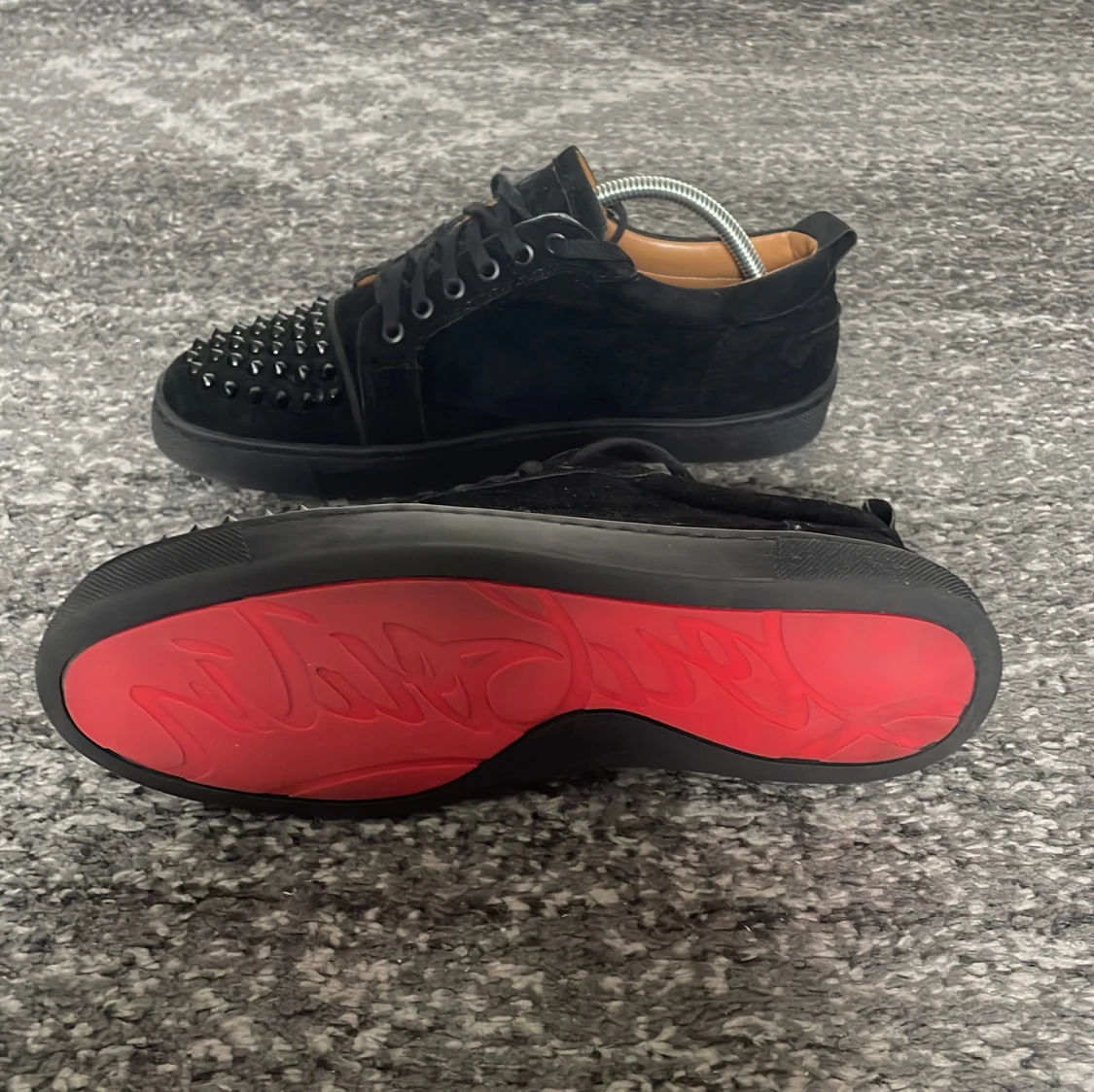 christian louboutin (svarta)