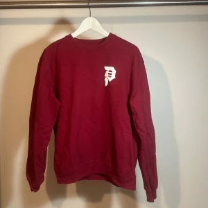  sweatshirt från Primitive Skateboarding - Bra skick! 