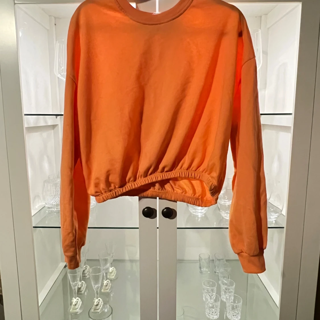 Orange sweatshirt från Pull&Bear