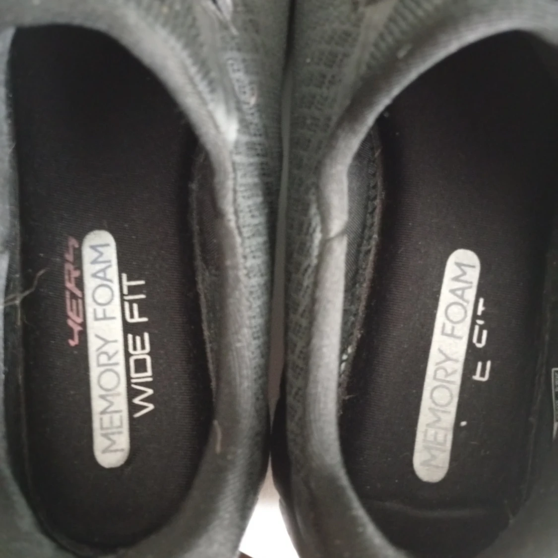 Svarta Skechers sneakers Wide Fit - 3