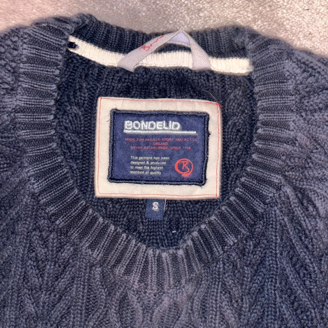 Stickad Bondelid tröja - 2