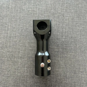 Styrstam till moped - Knappast några tecken på användning. Passar många olika mopeder. Pris kan diskuteras 