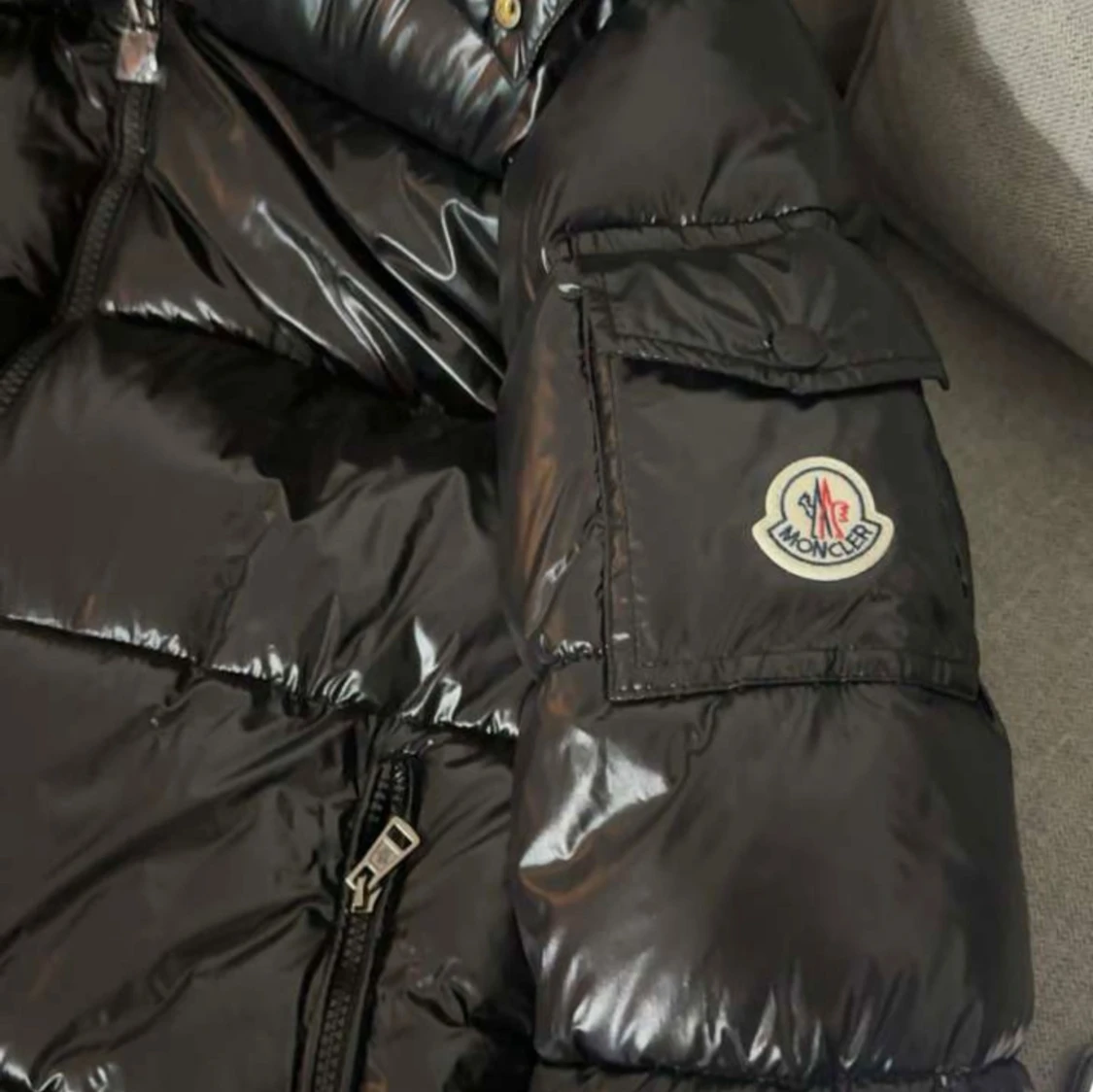 Svart Moncler jacka  - 3