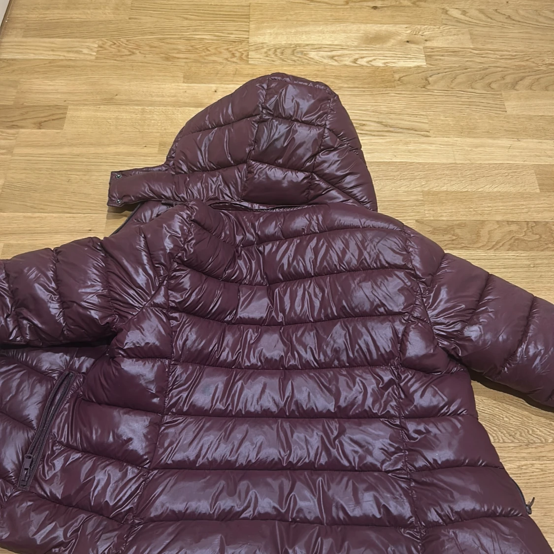 Vinröd pufferjacka från lager 157 - 2