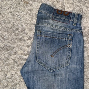 Dondup George jeans  - | Condition: 8/10 | Color: Blue | What is included: jeans | Retail price 3 800kr |