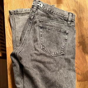 Hope Jeans - Bra skick, priset kan sänkas