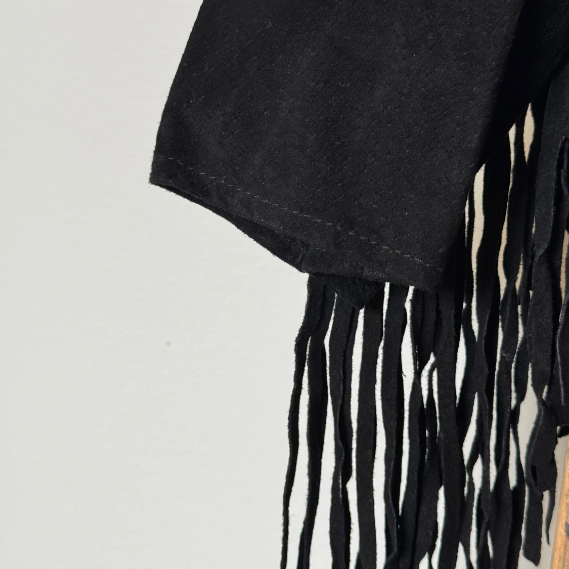 Svart mockajacka med fransar Forever 21 - 1