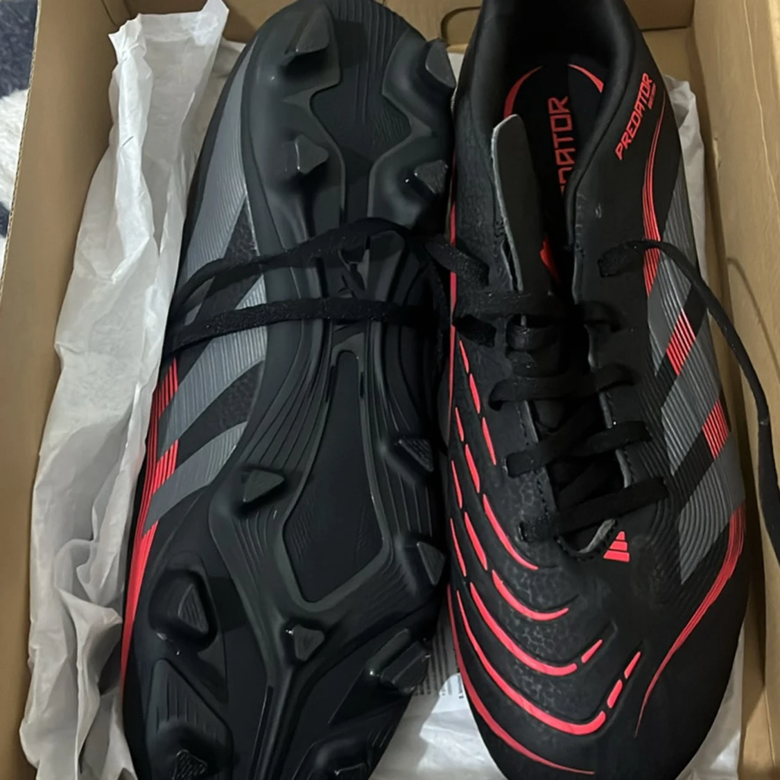 Adidas Predator Club fotbollsskor 43 1/3