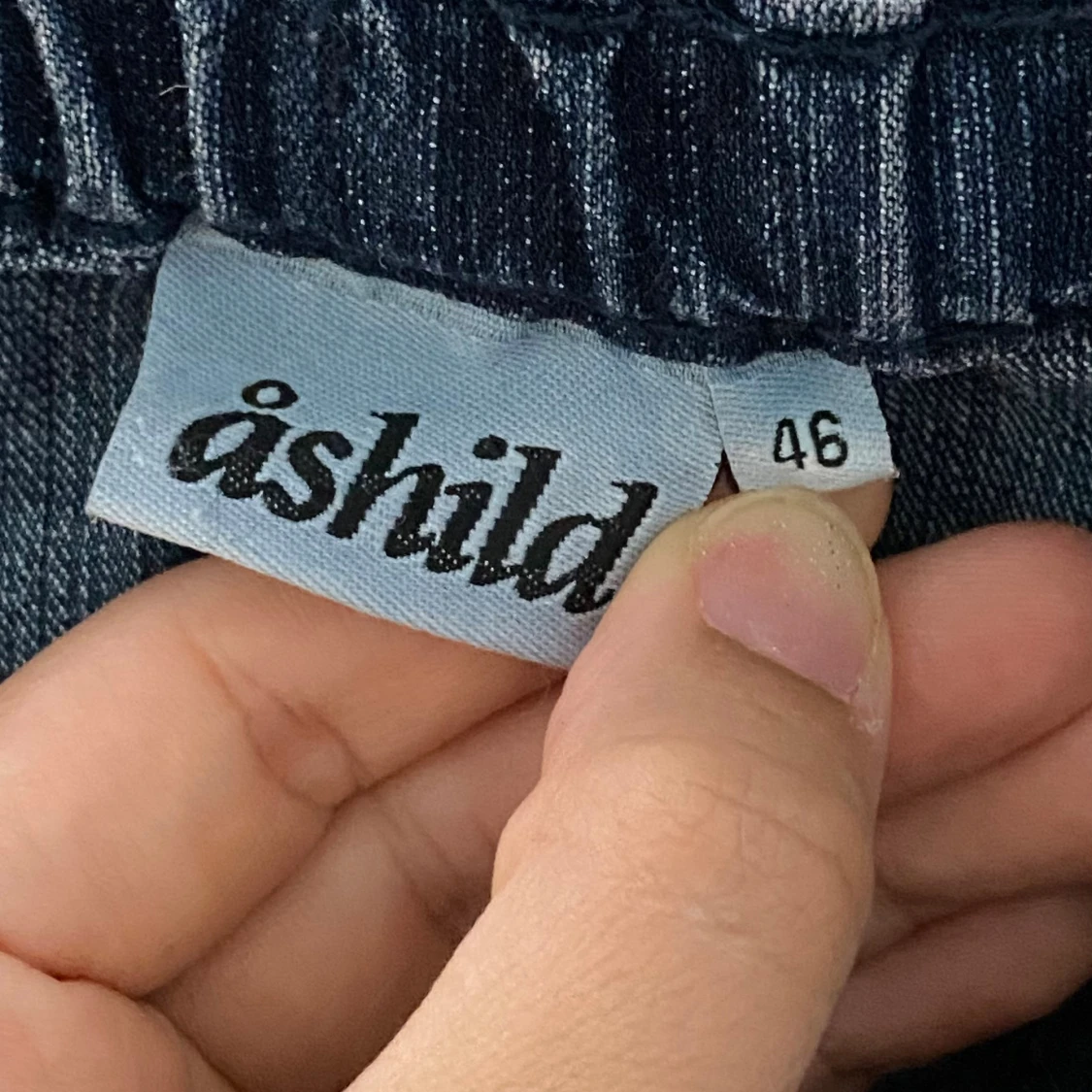 Blå jeans med raka ben - 4