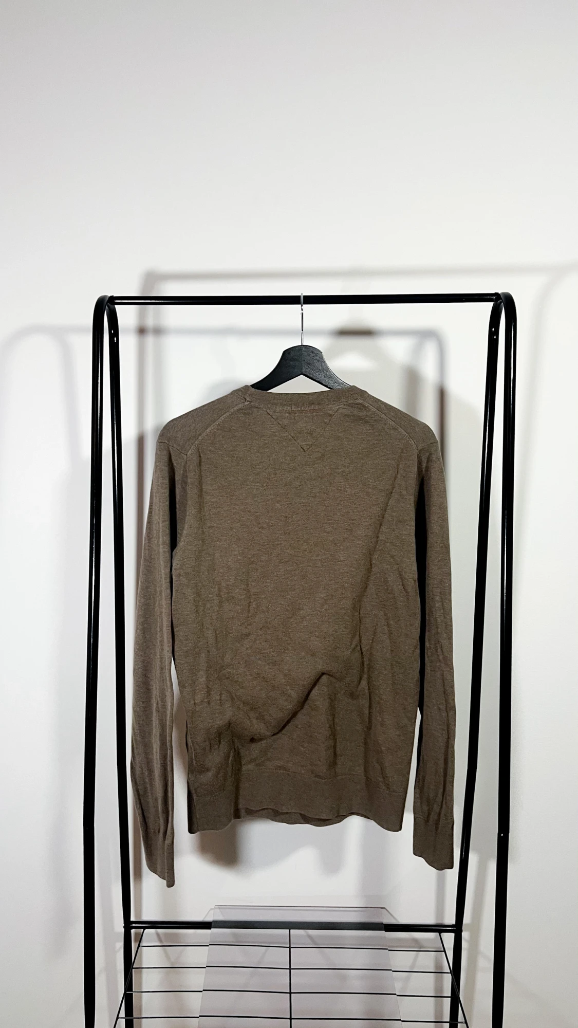 TOMMY HILFIGER Tröja - M/vuxenstorlek - Liten passform - Brun - 1