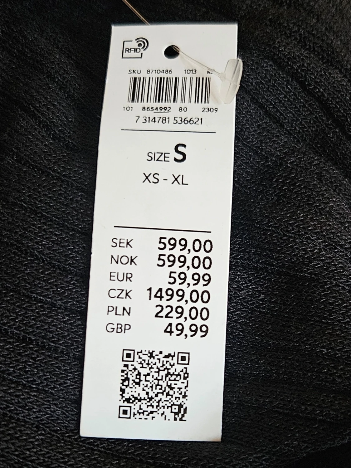 Svart lång stickad klänning - 3