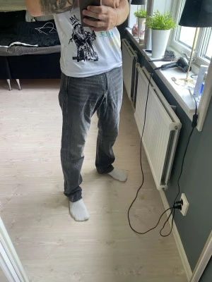 Wrangler jeans - Jeans från wrangler i storlek 29/32. Nypris 1199. 