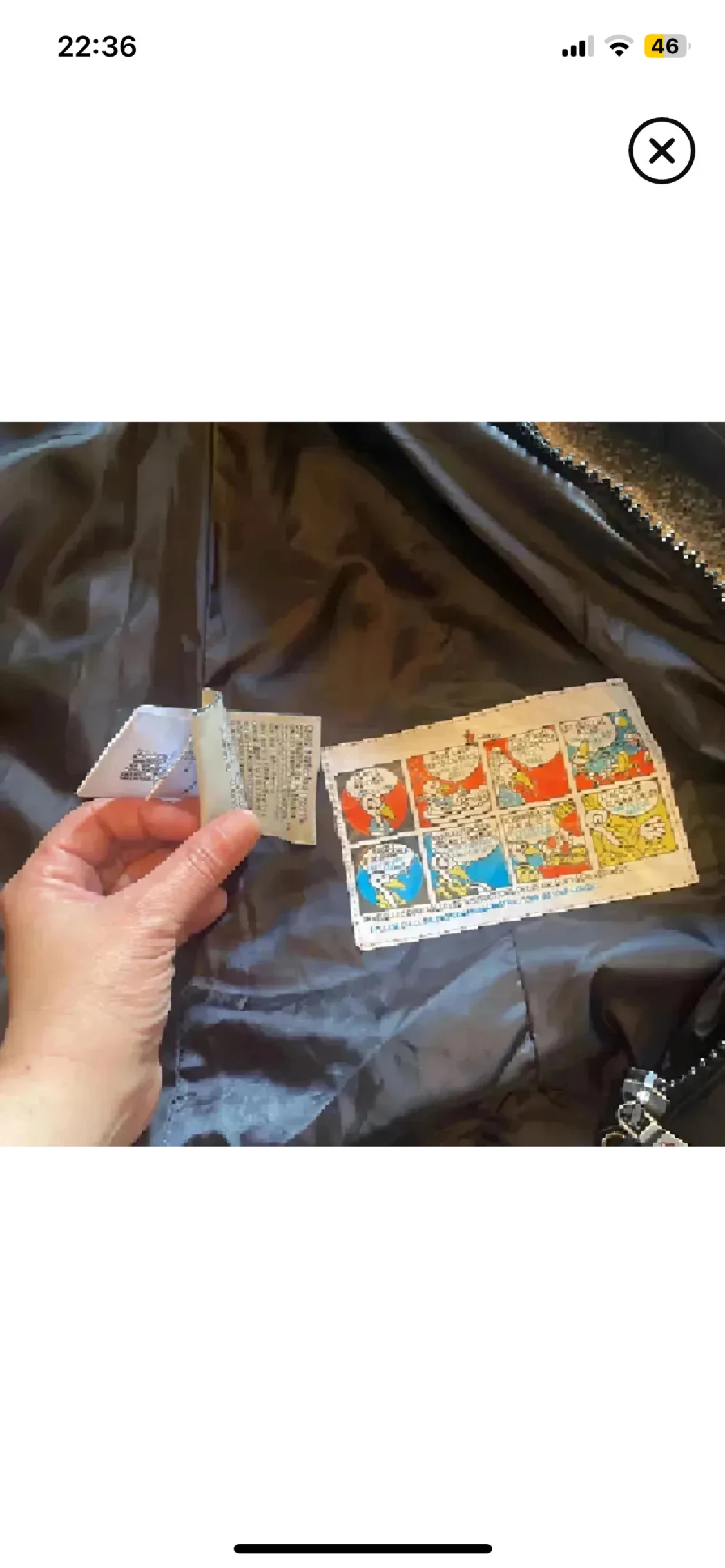 Svart Moncler dunjacka med päls - 2